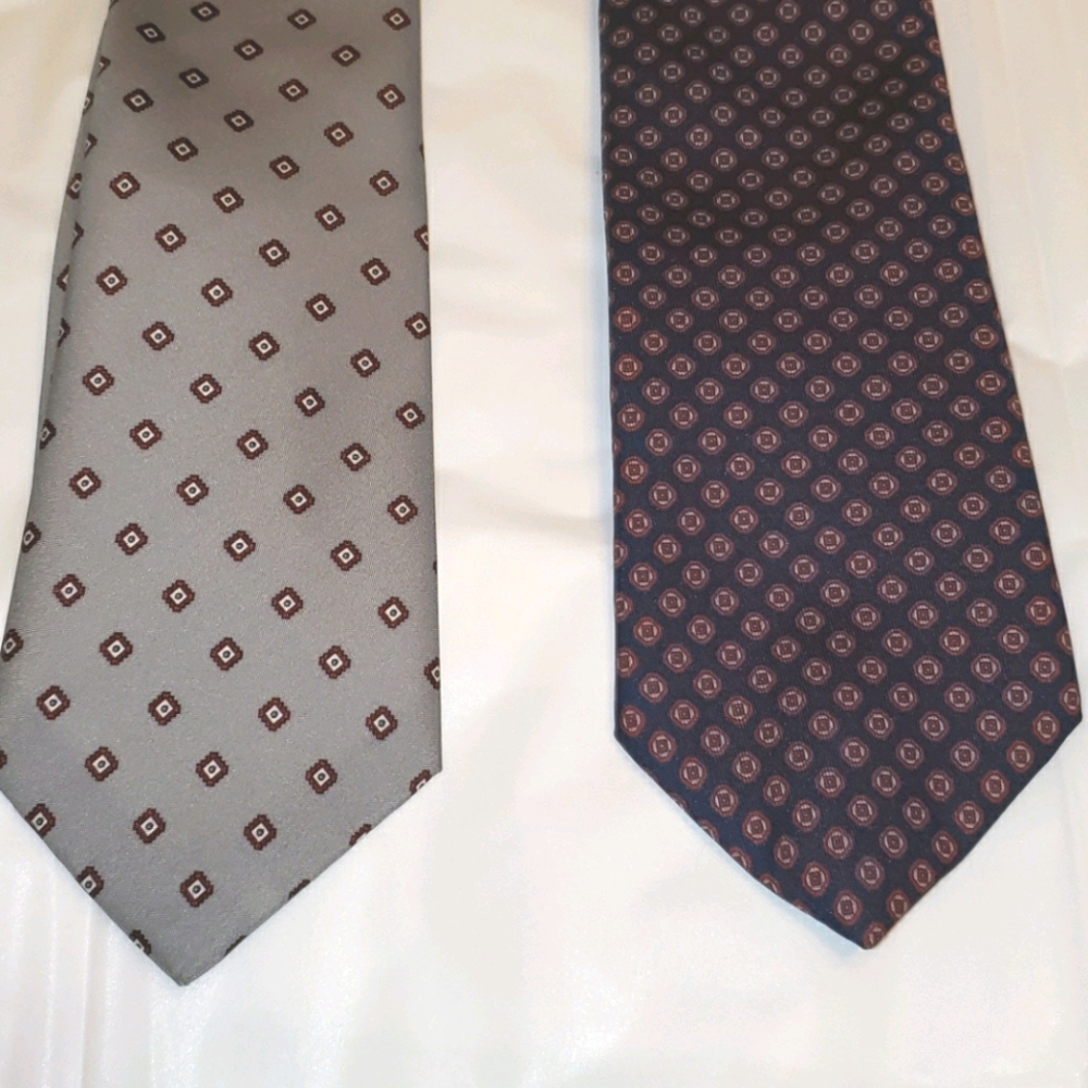 Ties very good condition